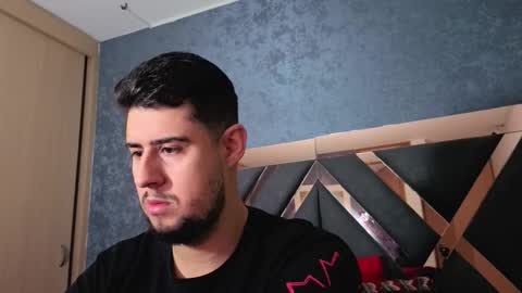 R Y A N online show from December 18, 2025, 9:59 am