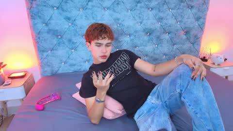 Snapshot of ryan_onfire chatting on April 2, 2026, 1:42 pm R Y A N ON F I R E online show from April 2, 2026, 1:42 pm