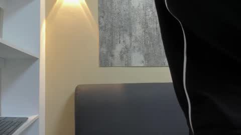 Ryan online show from October 18, 2025, 12:28 pm