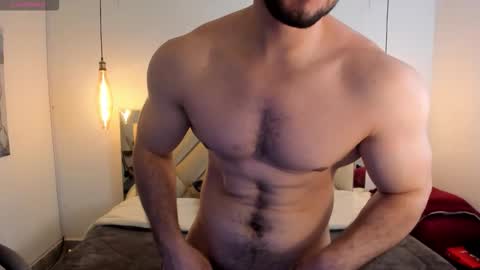 Snapshot of ryan_ward79 chatting on March 3, 2026, 11:32 pm Ryan online show from March 3, 2026, 11:32 pm