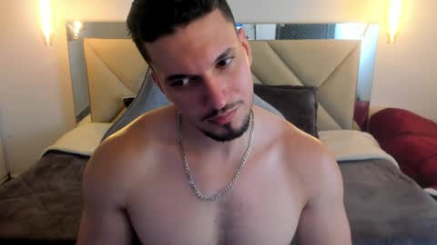 Snapshot of ryan_ward79 chatting on June 2, 2026, 12:12 am Ryan online show from June 2, 2026, 12:12 am