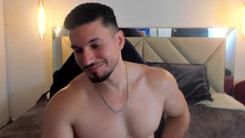 Snapshot of ryan_ward79 chatting on June 4, 2026, 2:45 pm Ryan online show from June 4, 2026, 2:45 pm