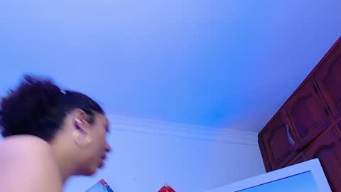 Snapshot of ryanastone_ chatting on February 7, 2025, 1:22 pm Hanna online show from February 7, 2025, 1:22 pm