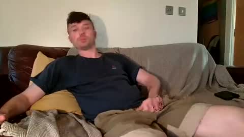 Snapshot of ryanbirm chatting on June 18, 2026, 7:07 pm ryanbirm online show from June 18, 2026, 7:07 pm