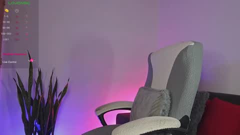 ryanboy30 online show from May 14, 2026, 3:19 pm