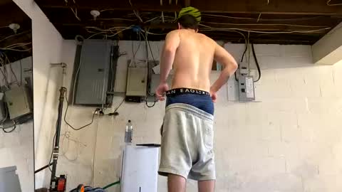 ryancap0195 online show from September 13, 2025, 10:20 pm