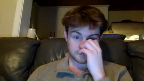 ryanhung_57 online show from January 23, 2025, 4:09 am