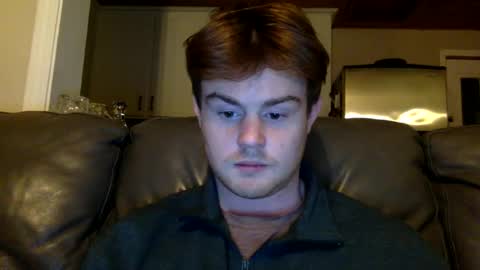 ryanhung_57 online show from February 6, 2025, 4:31 am