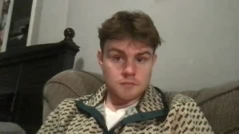 ryanhung_57 online show from January 12, 2026, 3:01 am