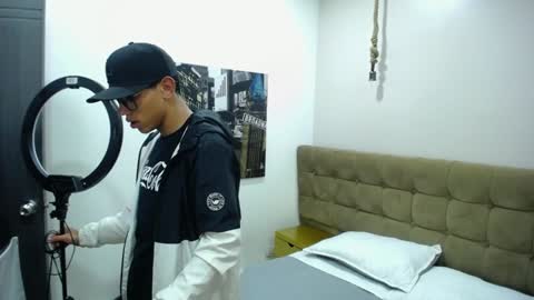 RyanPricee online show from January 16, 2025, 8:25 pm