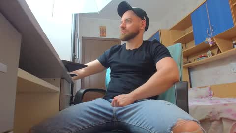 Ryanstone  online show from February 13, 2026, 5:25 am