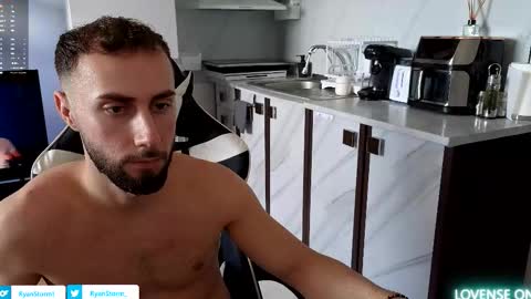 ryanstorm1 online show from October 30, 2025, 10:38 am