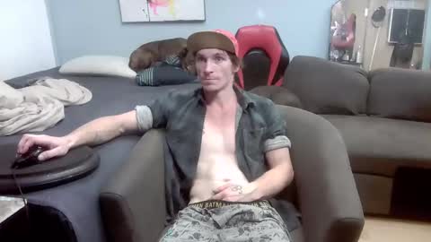 Snapshot of ryanteedaddy chatting on September 22, 2025, 1:02 pm Ryan Tee online show from September 22, 2025, 1:02 pm