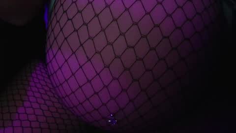Snapshot of rynn_x chatting on June 3, 2026, 3:28 pm SINGLE WIDOWED MOM online show from June 3, 2026, 3:28 pm