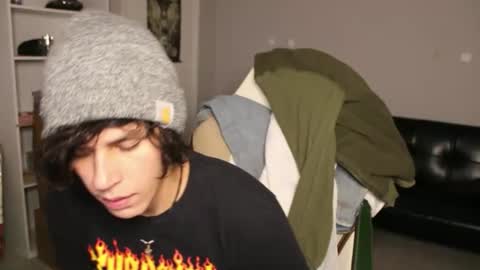 Ryot3 online show from December 22, 2025, 7:16 am