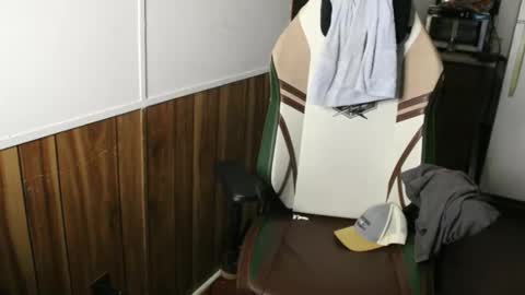 Ryot3 online show from February 15, 2026, 12:29 am