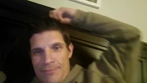 Snapshot of rzemtseff1290 chatting on November 7, 2025, 9:31 am rzemtseff1290 online show from November 7, 2025, 9:31 am