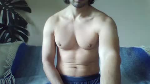 Snapshot of s43_ chatting on October 8, 2025, 10:24 am s43_ online show from October 8, 2025, 10:24 am