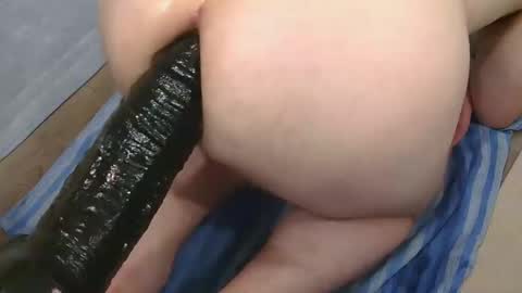 Snapshot of s_eros chatting on February 10, 2025, 9:15 pm s_eros online show from February 10, 2025, 9:15 pm