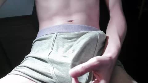 Snapshot of s_h_o_r_k chatting on February 12, 2025, 5:37 pm Max online show from February 12, 2025, 5:37 pm