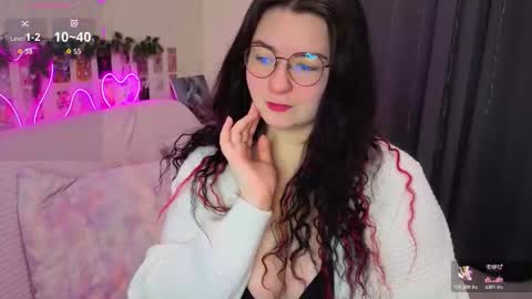 Kate online show from March 15, 2026, 11:00 pm