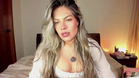 Leslie Beltrn online show from March 2, 2026, 4:36 am