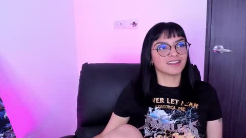 Val online show from February 3, 2026, 2:53 am