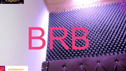 Snapshot of saara__queen chatting on December 7, 2024, 6:32 am saara__queen online show from December 7, 2024, 6:32 am