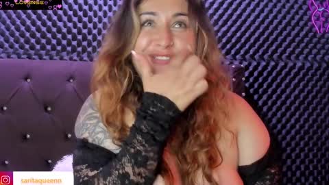 Snapshot of saara__queen chatting on December 11, 2024, 6:47 am saara__queen online show from December 11, 2024, 6:47 am