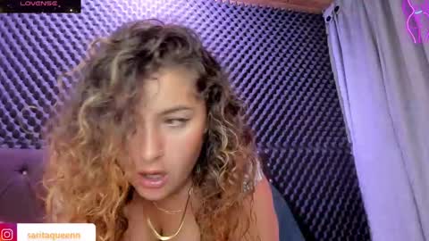 Snapshot of saara__queen chatting on December 27, 2024, 6:24 am saara__queen online show from December 27, 2024, 6:24 am