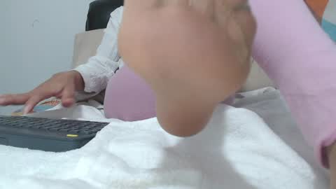 Snapshot of saaramiller_ chatting on January 27, 2025, 7:24 am saaramiller     online show from January 27, 2025, 7:24 am