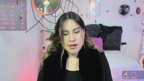 Snapshot of saaya_tay chatting on October 29, 2025, 3:09 am saaya_tay online show from October 29, 2025, 3:09 am