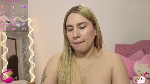 Snapshot of saaya_tay chatting on December 20, 2025, 7:21 pm saaya_tay online show from December 20, 2025, 7:21 pm