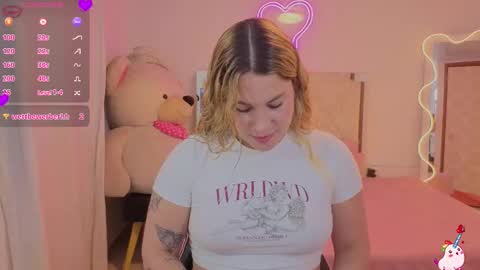 Snapshot of saaya_tay chatting on February 3, 2026, 3:04 am saaya_tay online show from February 3, 2026, 3:04 am