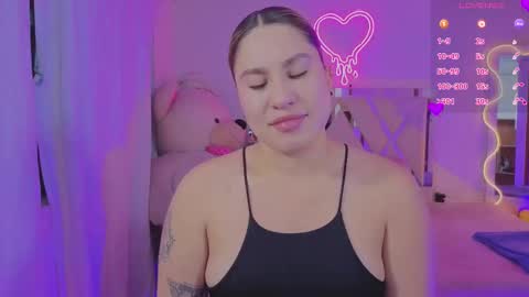 Snapshot of saaya_tay chatting on February 12, 2026, 3:12 am saaya_tay online show from February 12, 2026, 3:12 am