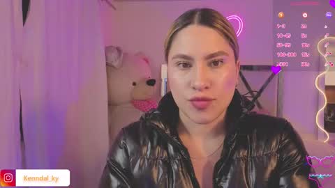 Snapshot of saaya_tay chatting on February 19, 2026, 3:02 am saaya_tay online show from February 19, 2026, 3:02 am