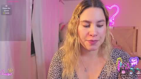 Snapshot of saaya_tay chatting on March 3, 2026, 3:12 am saaya_tay online show from March 3, 2026, 3:12 am