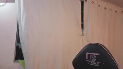 Snapshot of saaya_tay chatting on March 20, 2026, 3:11 am saaya_tay online show from March 20, 2026, 3:11 am