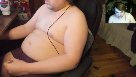 1141323  my Lord Mister Max   moms treasure online show from December 21, 2025, 2:51 am