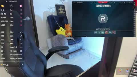 Angie  online show from February 6, 2026, 4:21 pm