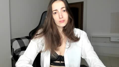 sabrina_mur online show from December 4, 2025, 9:40 am