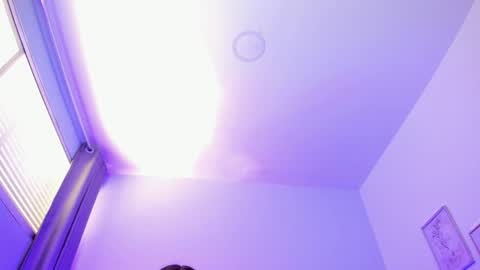 Sabrina online show from April 4, 2026, 5:54 pm