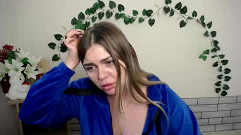 Sabrina online show from October 8, 2025, 8:23 am