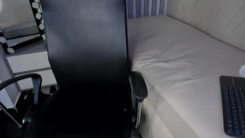 Snapshot of sabrinahims_ chatting on February 28, 2025, 1:47 am mariana  online show from February 28, 2025, 1:47 am