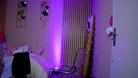 SabrinaJade online show from January 12, 2026, 5:01 am