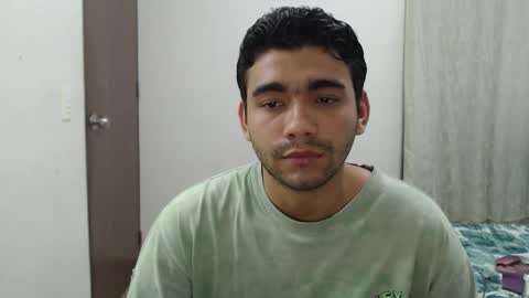 Snapshot of sack_rojas chatting on November 29, 2025, 11:19 pm Sack online show from November 29, 2025, 11:19 pm
