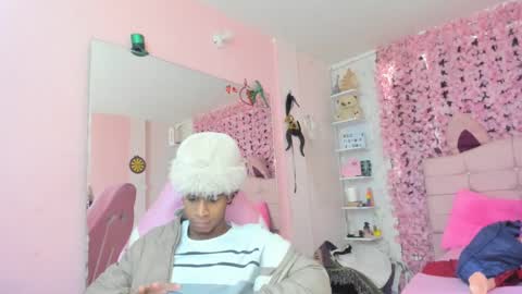 sack_wink online show from September 23, 2025, 7:06 pm