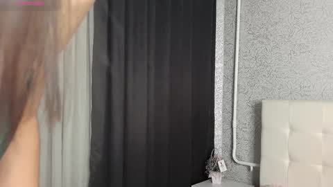 Snapshot of sacura_sacura chatting on January 24, 2025, 4:17 pm Sacura online show from January 24, 2025, 4:17 pm