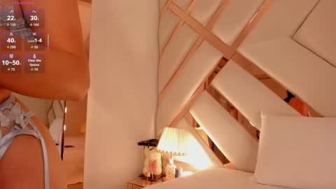       online show from November 14, 2025, 5:17 am