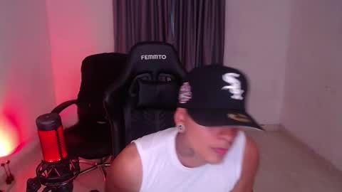 saenz_hotx online show from January 11, 2025, 1:48 am